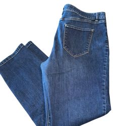 Liz Claiborne Women’s Girlfriend Straight Leg Mid Rise Jeans Size 16 Dark Wash    Great pre owned condition Waist 38” Rise 10.5” Inseam 29”