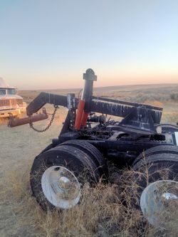 Walker 5th Wheel Tow Wrecker