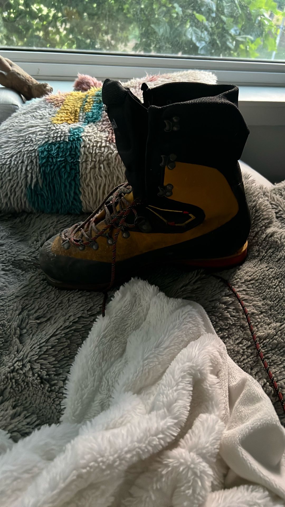 La Sportiva Nepals