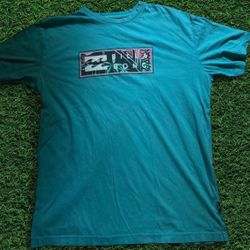Billabong surf tee in blue and pink #surfstyle