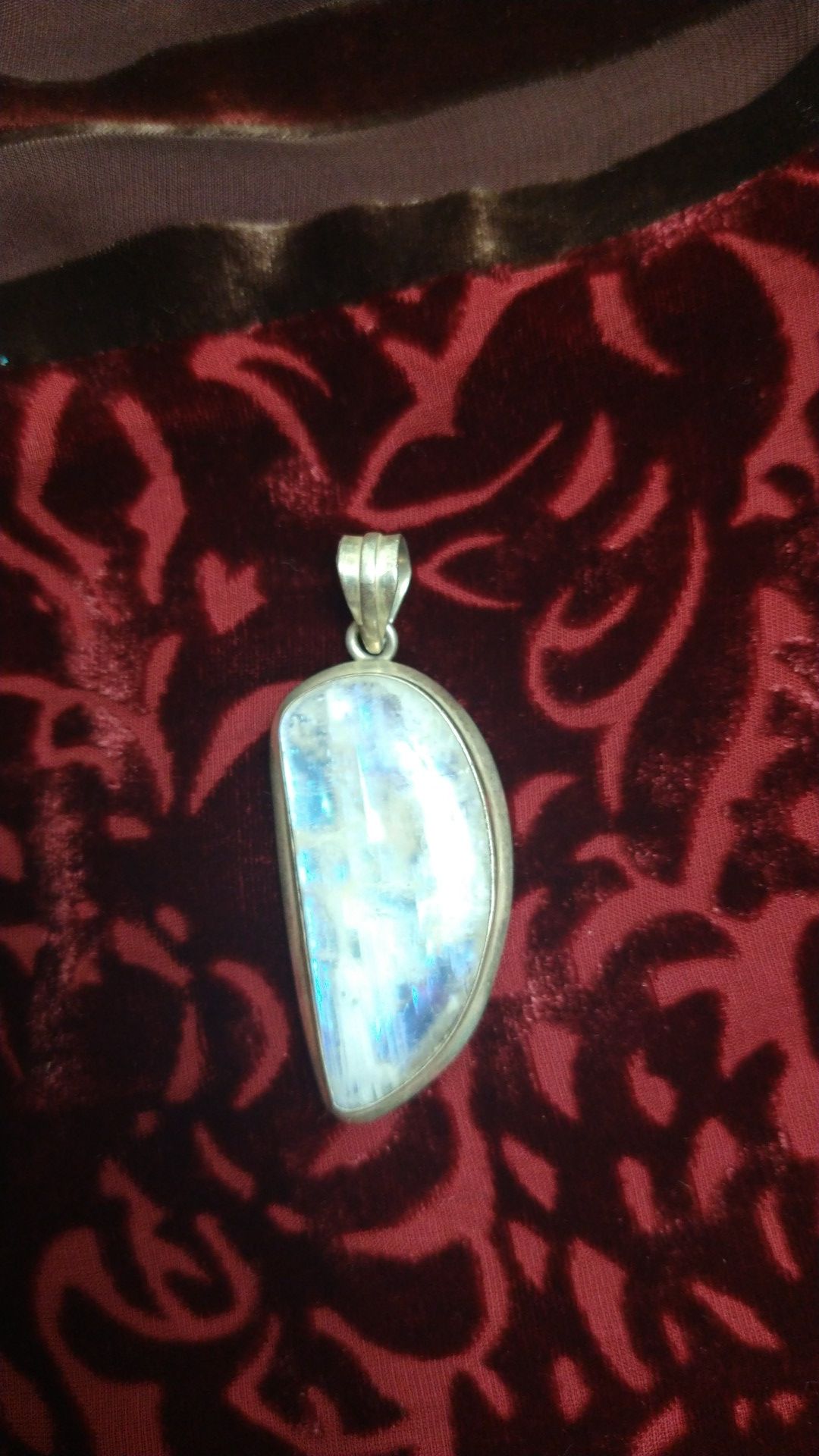 rainbow moonstone pendant