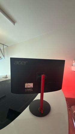 Curved gaming monitor