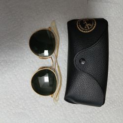 Ray = Ban Sun Glases / Case