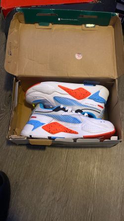 Pumas size 5 1/2