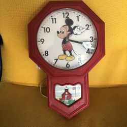 Vintage Mickey Mouse Clock