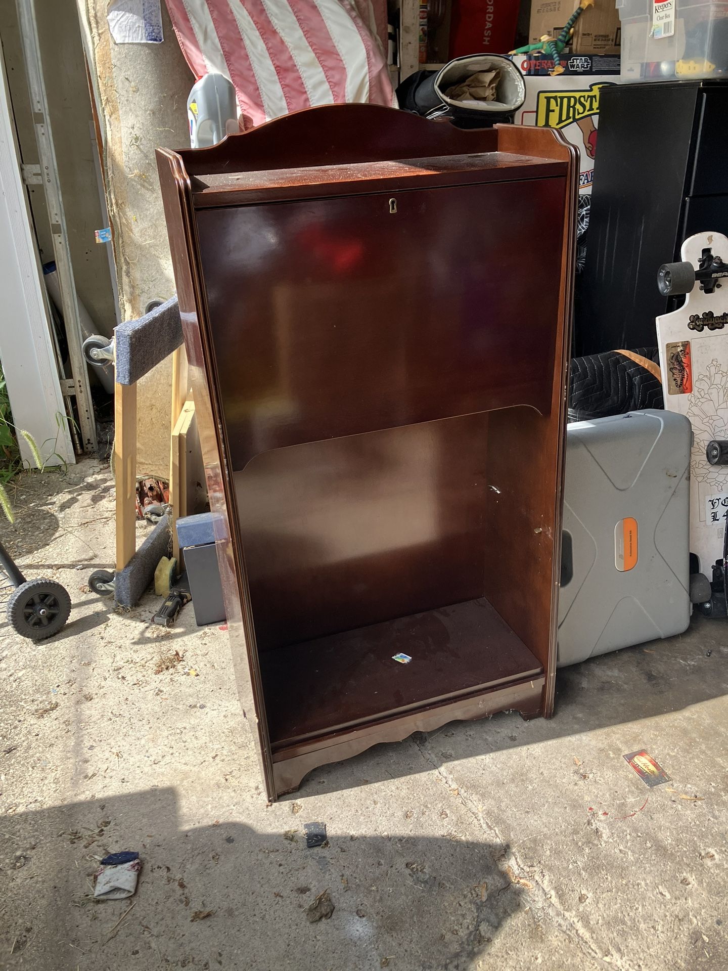 Lock Desk/storage