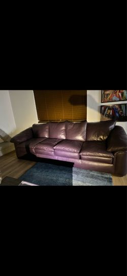 Creative Leather - Plum Loveseat