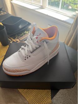 Shoes and table for sale