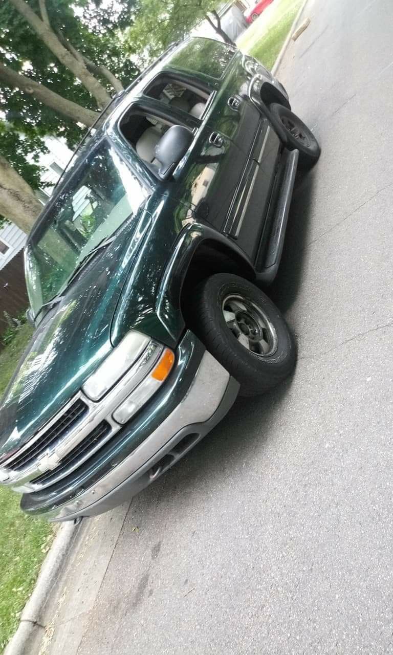 2002 Chevrolet Suburban