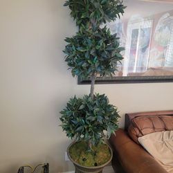 Large Interior Fake Tree