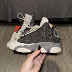 Nike Air Jordan 13 Retro Mid GS Sneakers 884129-060 Black & White Youth Sz 4Y