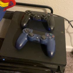 Ps4 With 2 Controllers 