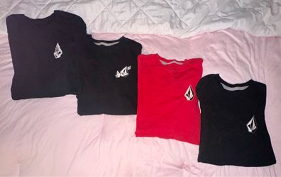 4 Volcom Youth L/S T-Shirts Small (8Y)