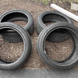 Michelin Tires 18” 3 Are In Great Shape One Has A Small Busted Inner Lip Still Holds Air No Leaks Just Took Them Off My Car Yesterday