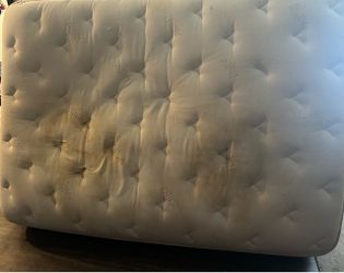 Free queen bed