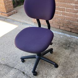Beautiful Purple Office Chair 