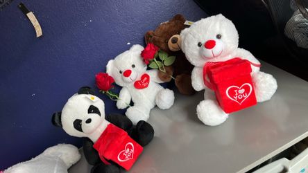 Mother’s Day bears nwt