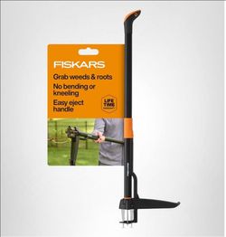 Fiskars 4-Claw Stand-Up Weeder 39" Weed Puller Open Box