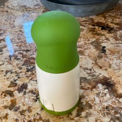 Microplane Herb Mill Scissor-like Blades Cut Fresh Herbs Handheld
