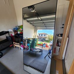 Self standing and wall mirror | espejo | 2.6 Ft x 5.9 Ft