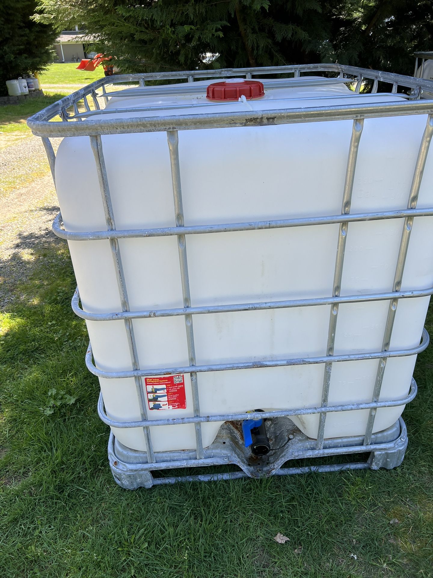 Water Tote Tank IBC 275 Gallon 