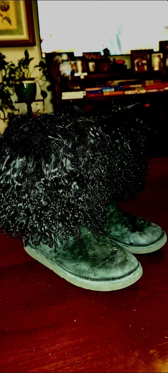 Ugg Fur Trim Boots Ladies Size 7 Black