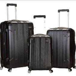 Rockland London Luggage Set