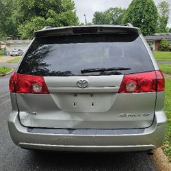2006 Toyota Sienna