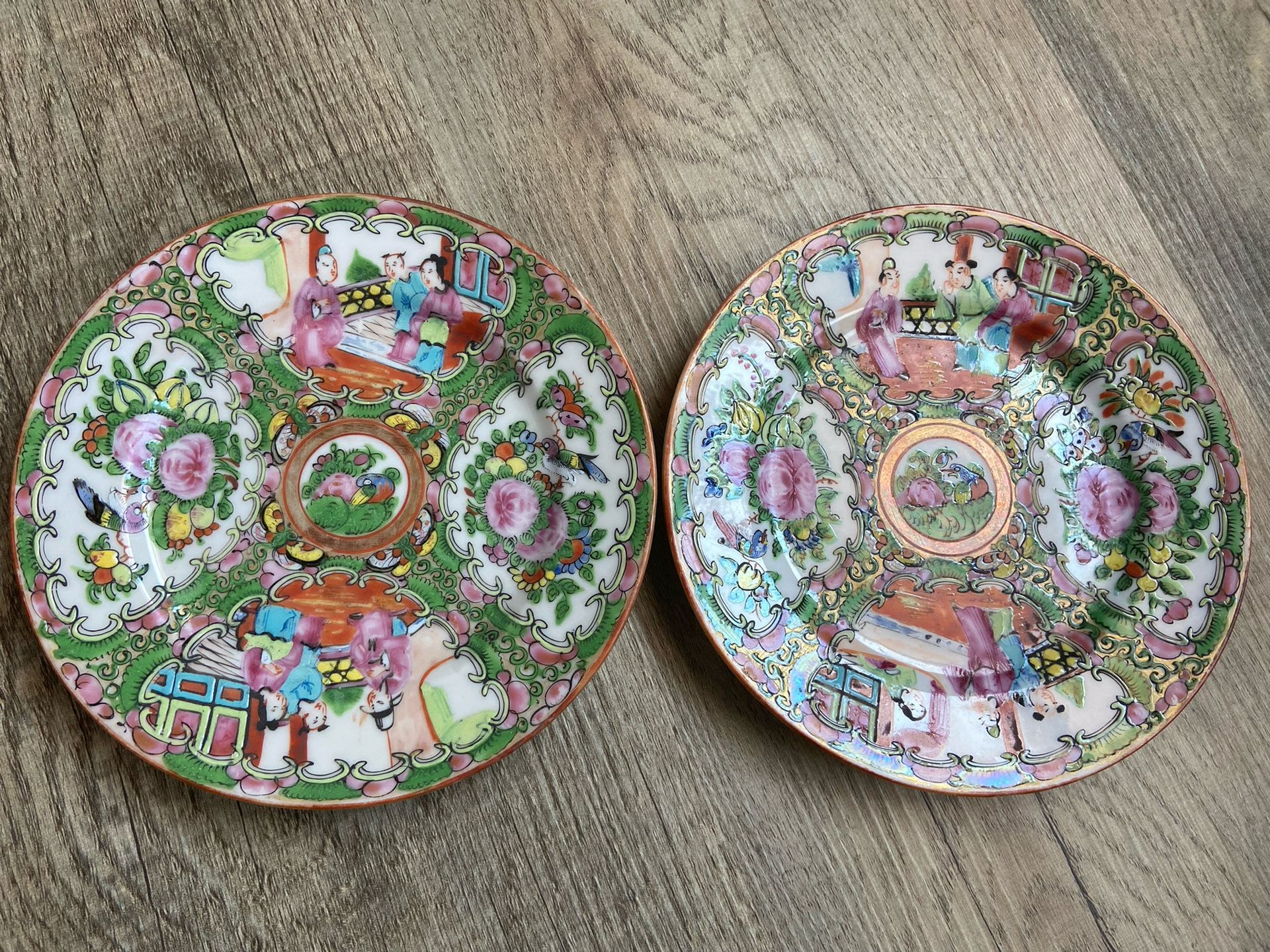 Two Antique China Guangcai Famille Rose Porcelain Plates