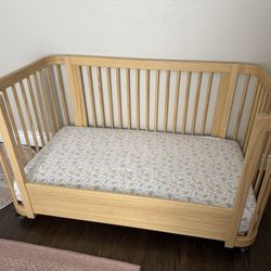 Nestig Wave Crib/Toddler Bed