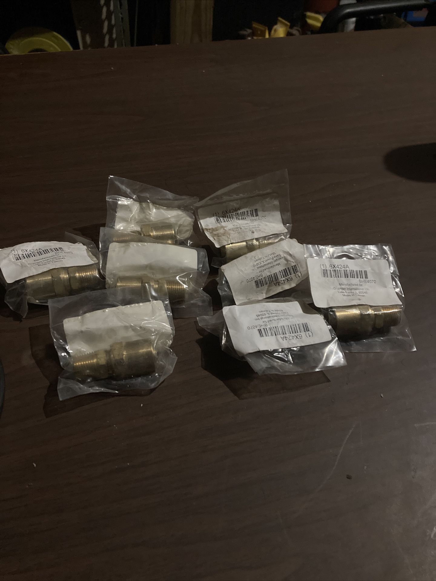 SPEEDAIRE 6X424 Hydraulic Hose Fitting,Brass,3/8,(M)NPT