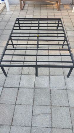 Free full size bed frame