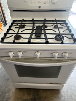 Kenmore Gas stove