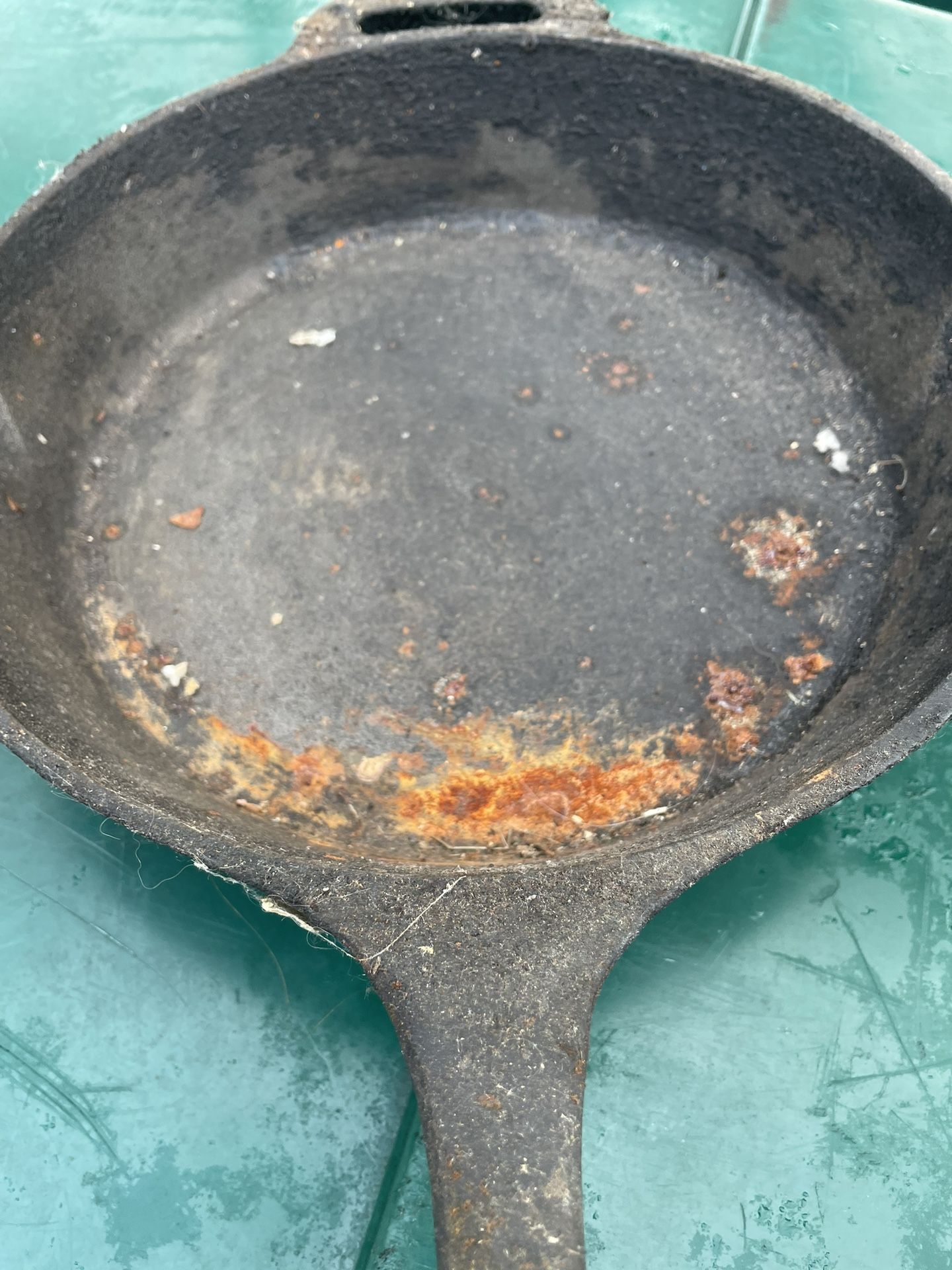 Heavy Cast iron Skillet for Sale in Marlboro, NY OfferUp