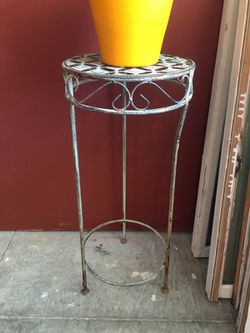 Flower Pot Stand