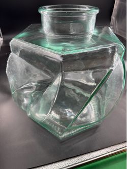 Modern Geometric - Hexagonal Tint Of Green Glass Jar With Lid