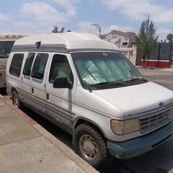 1996 Ford E-250