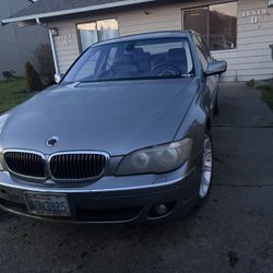 BMW 750i  Lost The Keys. Also Battery Has Been Stolen. 