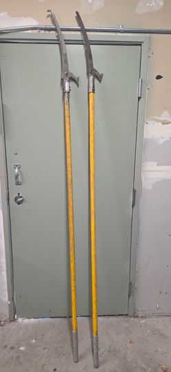 Trimming pole
