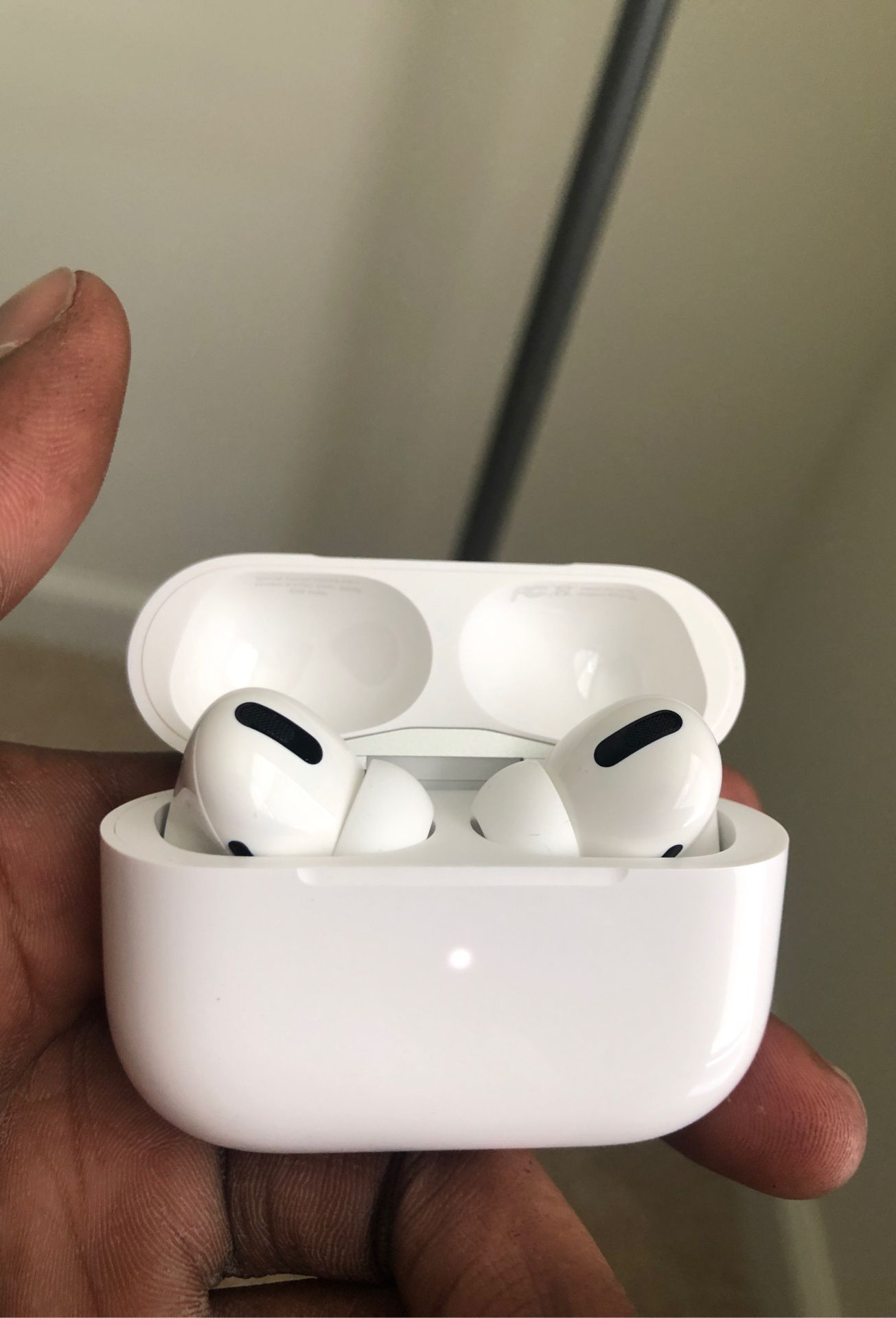 AirPods pro !!