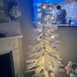 4 Foot White Christmas Tree