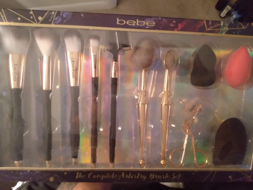 Bebe complete artistry brush set