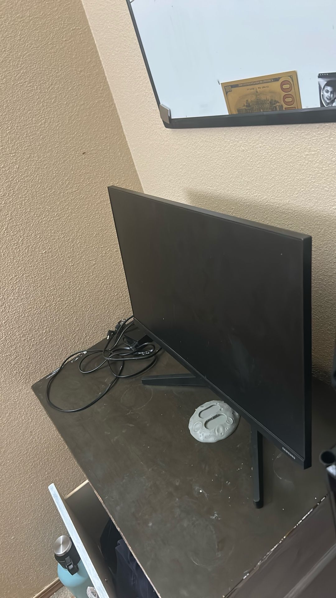 Monitor