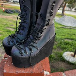 Platform shoes size 7.5w