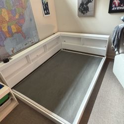 Piperton - White Bookcase Full Size Bed Frame W/Box springs & Mattress