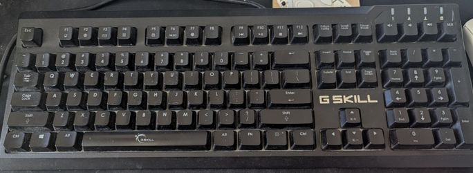 G.Skill Ripjaws RGB Keyboard KM570