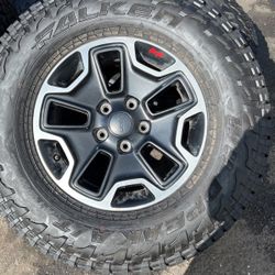 Jeep Rubicon Stocks