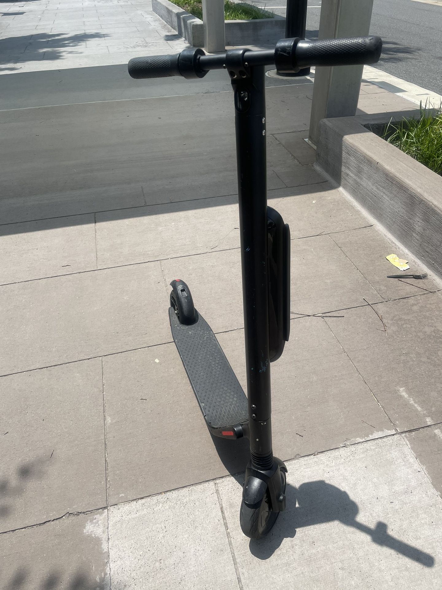 Ninebot Segway Scooter (18 Mph)