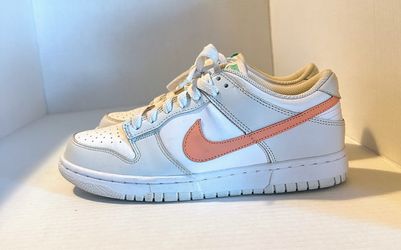 Nike Dunk low GS size 6Y