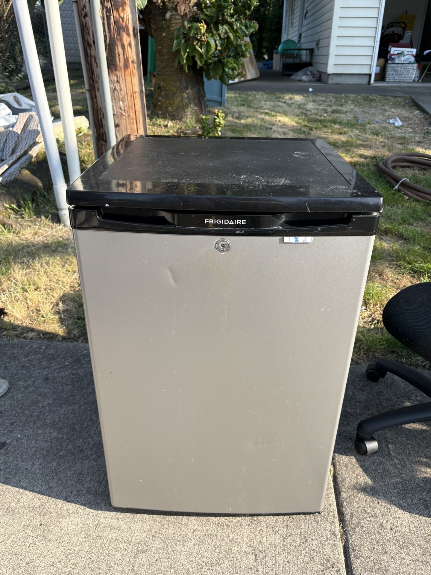 Mini Fridge